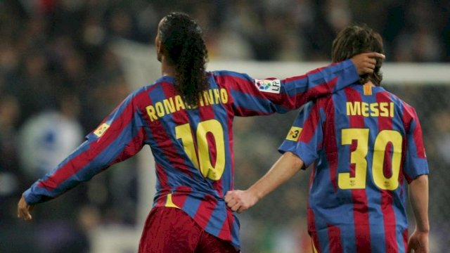 Ronaldinho-Messi.(F-INT)