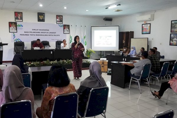 Perumda TM Palopo Gelar Diklat Kearsipan bagi Karyawan