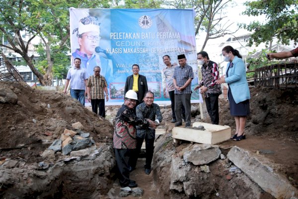 Danny Dukung Pembangunan Gereja Toraja Demi Persatuan Ummat