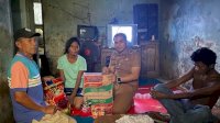 Peduli Warga Lurah Katimbang Berikan Bantuan Kepada Keluarga Penderita Gangguan Jiwa