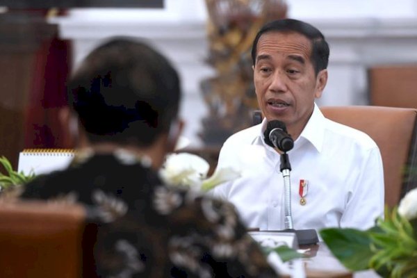 Jokowi Minta Ganti Dirjen hingga Bawahan Imigrasi Jika Visa Dipersulit