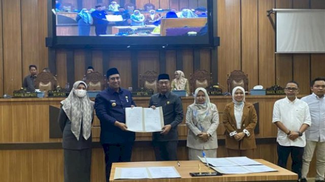 Ranperda Pengolahan Sampah di &nbsp;Maros, Bupati Chaidir Syam: Untuk Budayakan Hidup Sehat