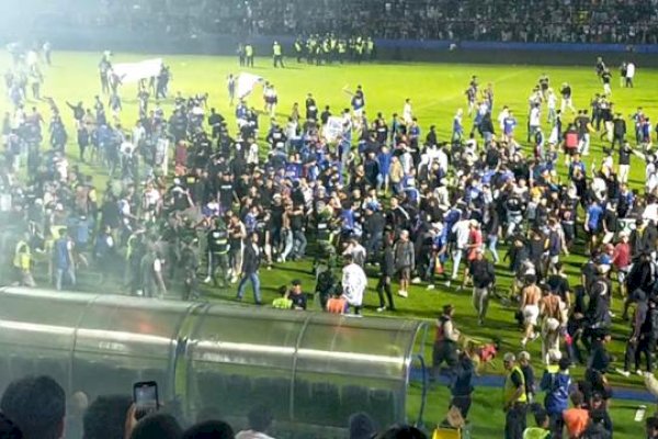 Mengerikan! Tragedi Stadion Kanjuruhan Malang Tewaskan 127 Orang