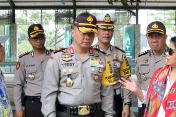 Alasan Sakit, Irjen Teddy Minahasa Gagal Diperiksa Mabes Polri