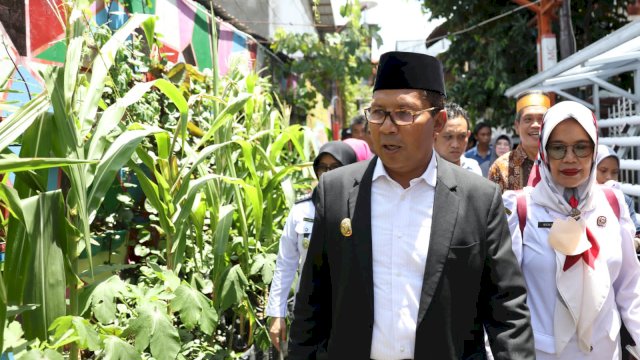 Kunjungi Dua Longwis, Danny Pomanto Himbau Manfaatkan Semua Lahan Kosong