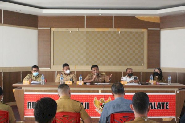 Camat Tamalate Edwar Pastikan Program Prioritas Menyentuh Masyarakat