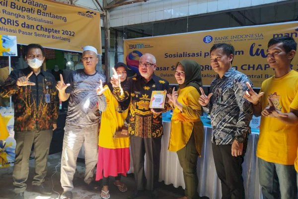 Beri Kemudahan Bagi Pelaku Pasar, Wabup Bantaeng Buka Sosialisasi Program Pasar SIAP QRIS