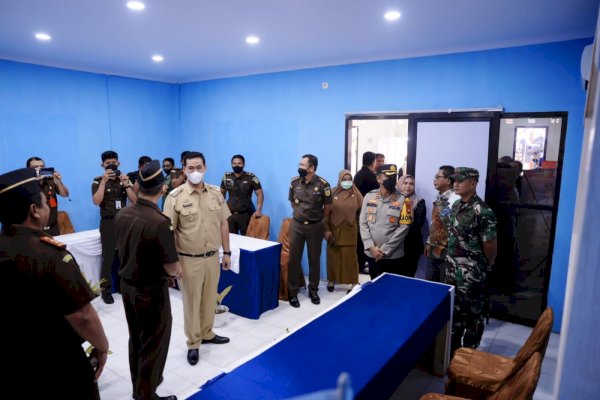 Bupati Yusran Dampingi Kajati Sulsel Resmikan 26 Baruga Adhyaksa Restorative Justice