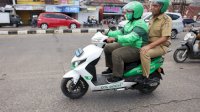 Walikota Danny Gunakan Ojol Kunjungi Sejumlah Lokasi