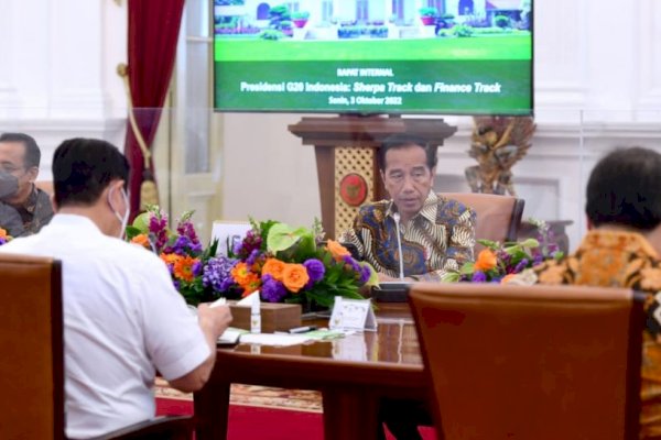 Kasus Gagal Ginjal Akut, Jokowi: Pengawasan Industri Obat Harus Diperketat