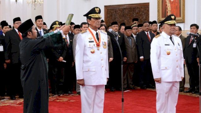 Jokowi Kukuhkan Gubernur & Wakil Gubernur DIY 2022-2027.(F-INT)