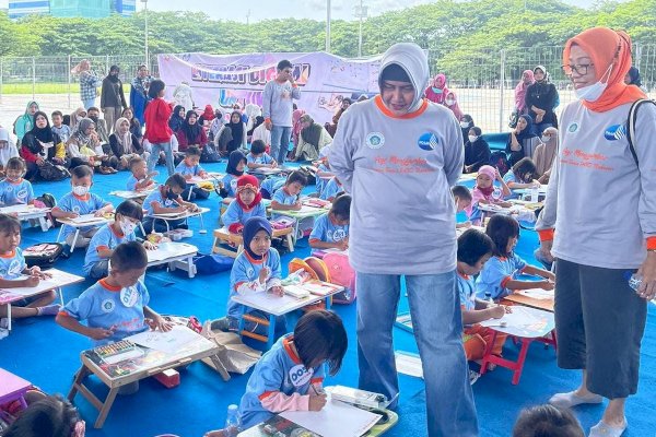 Bunda PAUD Makassar Tingkatkan Kreatifitas Anak Usia Dini Lewat Lomba Menggambar dan Melipat Kertas