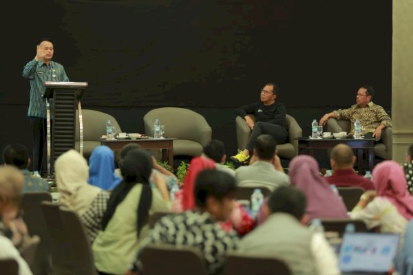 Walikota Danny dan Dirjen Bina Keuda Kemendagri RI Rakor Bahas Kebijakan Pengelolaan Keuangan Daerah