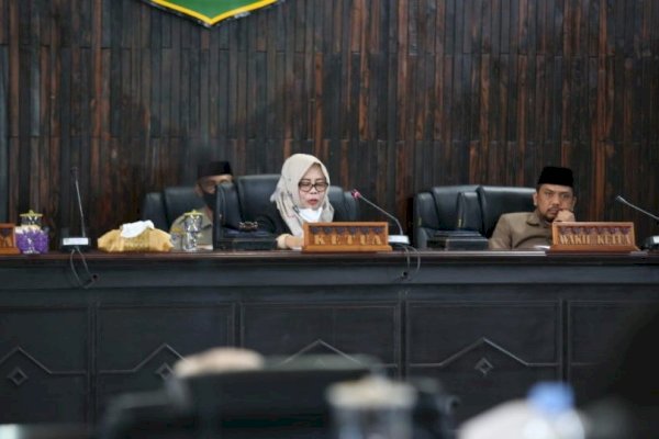 Ketua DPRD Nurhaenih Pimpin Rapat Paripurna KUPA PPAS Perubahan APBD Palopo