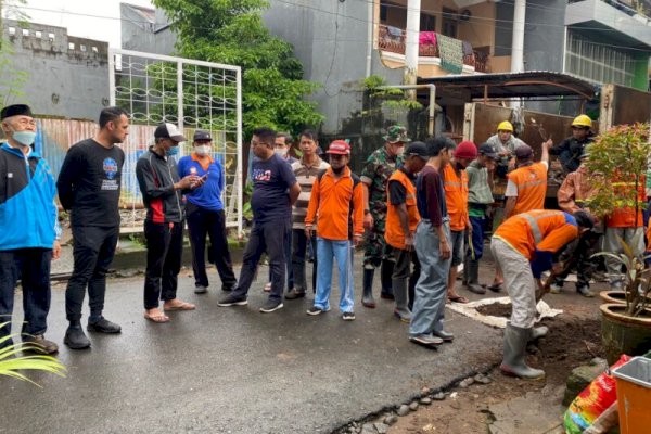 Camat Bontoala Makassar Gelar Sabtu Bersih di Kelurahan Parang Layang