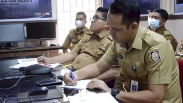 Camat Bontoala Didampingi Sekcam Mengikuti Pra Rakorsus Tahap Kedua