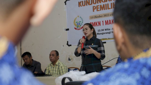 Anggota DPRD Sulawesi Selatan, Debbie Purnama Rusdin.