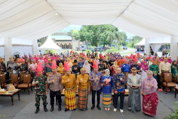 Puluhan Ribu Orang Hadiri Festival Budaya Sulsel Sukses Digelar, Transaksi Mencapai Rp100 Juta