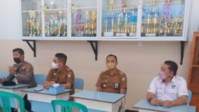 Hadiri Acara Vaksinasi, Camat Bontoala: Kita Dukung Program Pemerintah