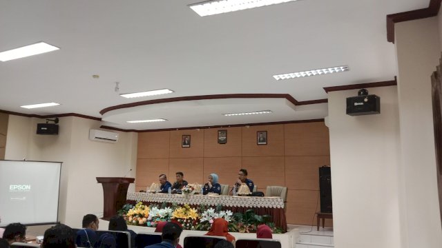 FDK UIN Alauddin Makassar menggelar Kegiatan Penguatan Kompetensi Mahasiswa dan Alumni.