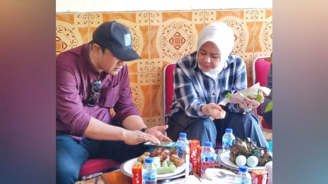 Wakil Wali Kota Makassar, Fatmawati Rusdi Bersama Camat Manggal, Andi Fadly.