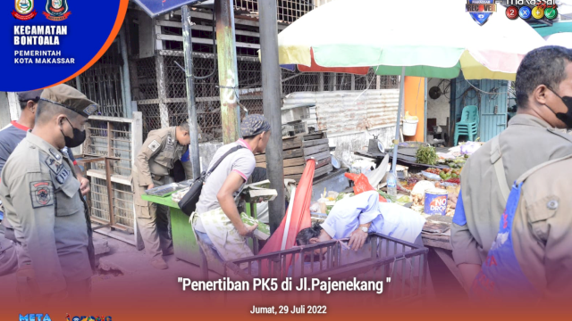Sesuai Arahan Camat Bontoala Arman, Penertiban PK5 dI Kelurahan Bontoala Parang Dilaksanakan