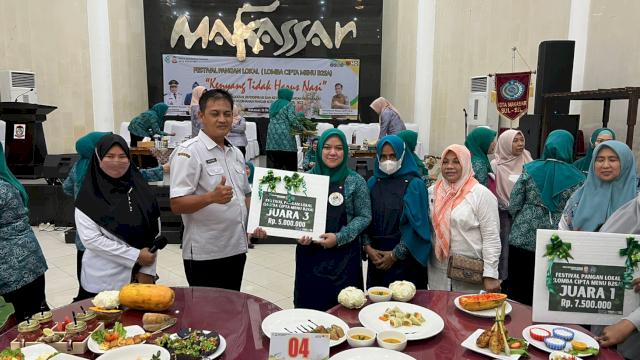 TP PKK Kecamatan Panakkukang Raih Juara 3 di Festival Pangan Lokal Lomba Cipata Menu B2SA