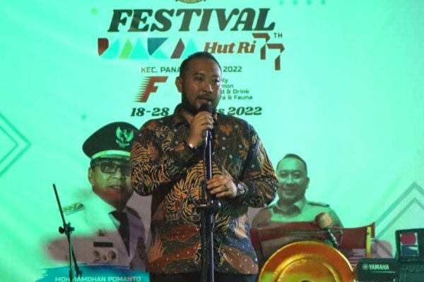 Festival UMKM F4 Resmi Dibuka, Camat Panakkukang Ajak Warga Belanja Produk UMKM