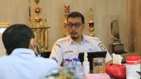 Didampingi Kabid Advokasi, Andi Zulkifly Hadiri Rapat Bersama DPMPTSP Sulsel