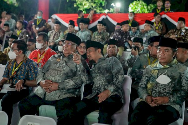 Bertolak ke Kalsel Hadiri Pembukaan MTQ Nasional XXIX, Andi Sudirman Disambut Hangat KKSS