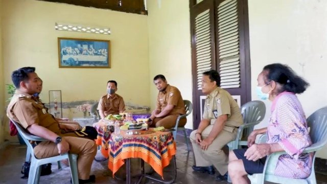 Camat Syahrial Tinjau Lokasi Pembibitan Anggrek Hias di Lorong Garden