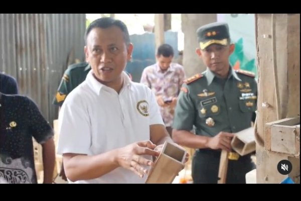 ITP Kolaborasi Dirikan Workshop Pengolahan Limbah Kayu