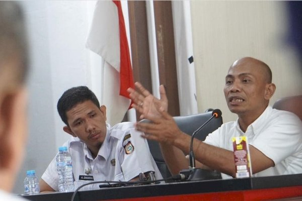 Bersama Kapolsek Tamalanrea, Camatr Andi Salman Rakor Bersama Pj RT/RW Bahas Longwis