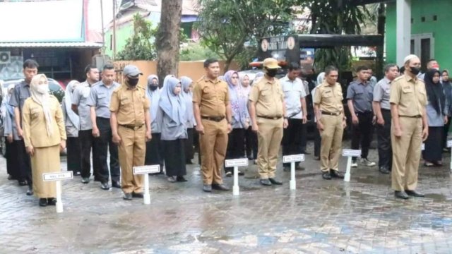 Sekcam Ujung Tanah: Berikan Pelayanan Terbaik