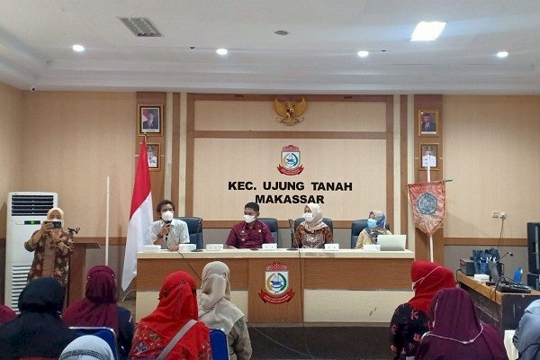 DP3A bersama Camat Ujung Tanah Sosialisasi Bahaya Pernikahan Anak