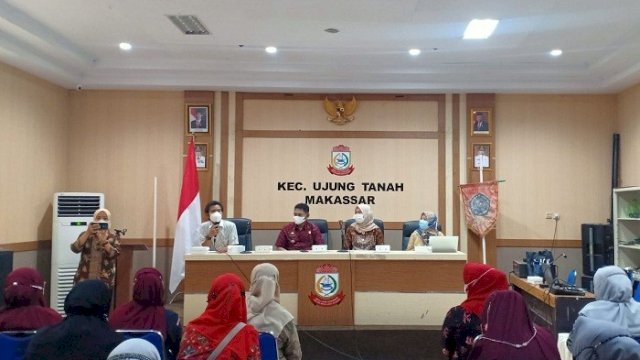 DP3A bersama Camat Ujung Tanah Sosialisasi Bahaya Pernikahan Anak
