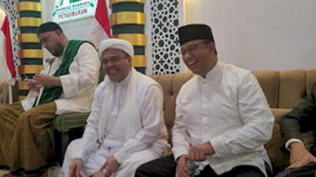 Anies Baswedan sowan Rizieq Shihab.(F-INT)