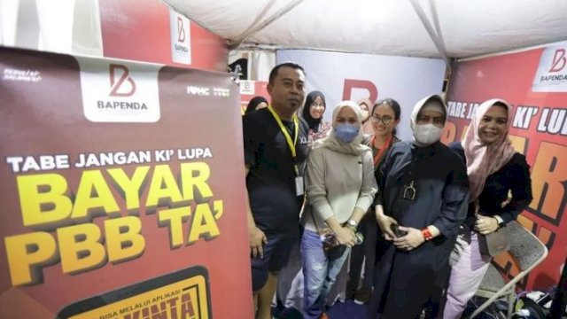 Event F8, Ketua TP PKK Kunjungi Booth Bapenda Makassar