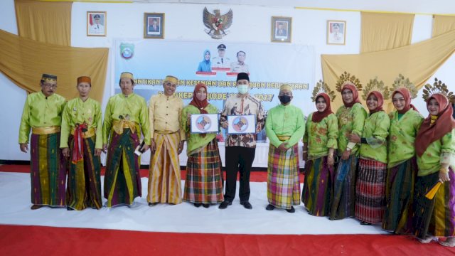 Bupati Yusran Lantik Pengurus Dewan Kesenian di Pangkep