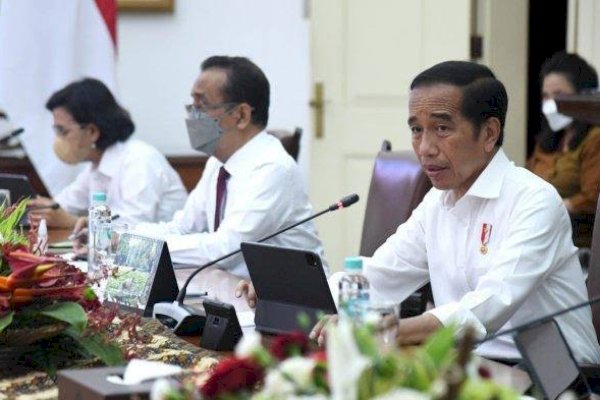 Tak Maksimalkan APBD, Jokowi Tegur Kepala Daerah: Hati-hati, Ini Keliru Besar!