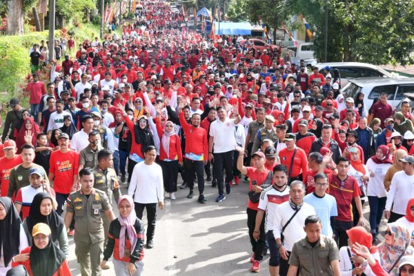 Gubernur Andi Sudirman Sulaiman Lepas 10 Ribuan Peserta Anti Mager di Malino