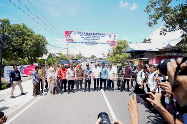 Gubernur Andi Sudirman Resmikan Ruas Pinrang – Rappang Sepanjang 3,3 KM
