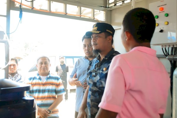 Gubernur Tinjau ARSINUM di Mattirotasi Pinrang, Selain Penuhi Kebutuhan Warga Juga Wisatawan