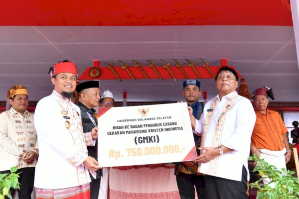 Buka Kongres Nasional Ke-38 GMKI, Gubernur Sulsel Beri Hibah Rp 750 Juta