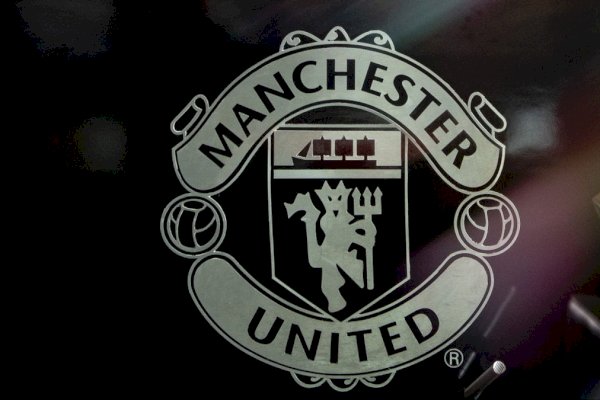 Ronaldo Cabut, Manchester United Akhirnya Dijual