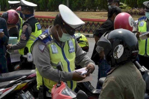 Polisi Mulai Gerah dengan Kelakukan Pengendara yang Copot Pelat Nomor, Bakal Tilang Langsung dan Sita Kendaraan