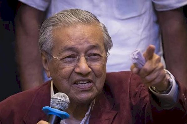 Mahathir Mohamad Kalah Pemilu di Usia 97, Kekalahan Pertamanya dalam 53 Tahun