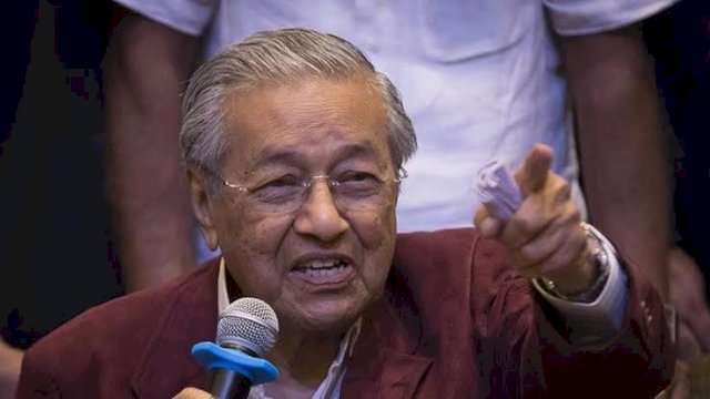 Mahathir Mohamad Kalah Pemilu di Usia 97, Kekalahan Pertamanya dalam 53 Tahun