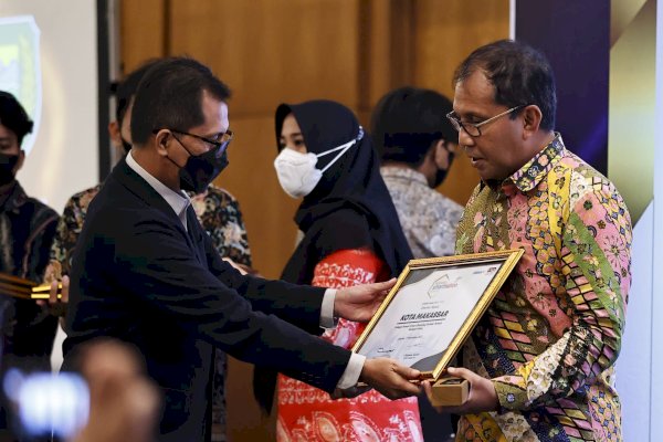 Smart Branding Lorong Wisata Hantarkan Makassar Raih Penghargaan Terbaik ISNA 2022