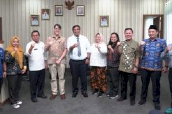 Bupati Maros Teken Kesepakatan Dengan Pihak USAID IUWASH Tangguh